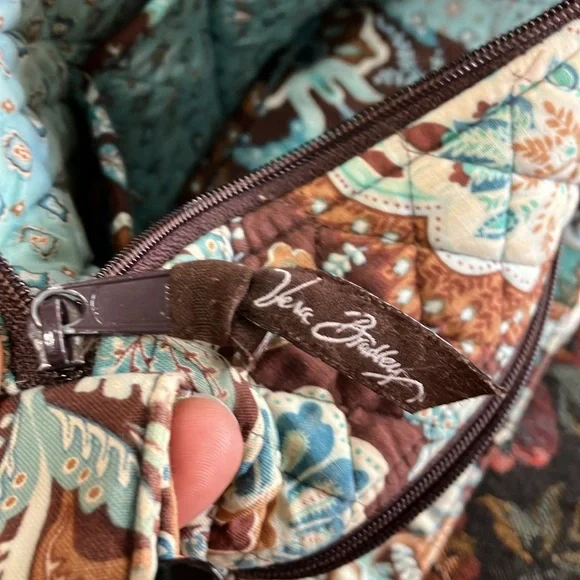 Vera Bradley fabric paisley floral purse - Picture 11 of 15